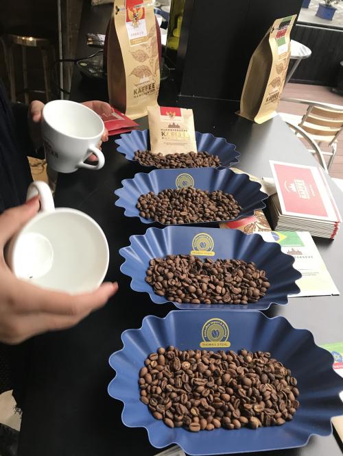 20180404_coffee_cupping01.jpg