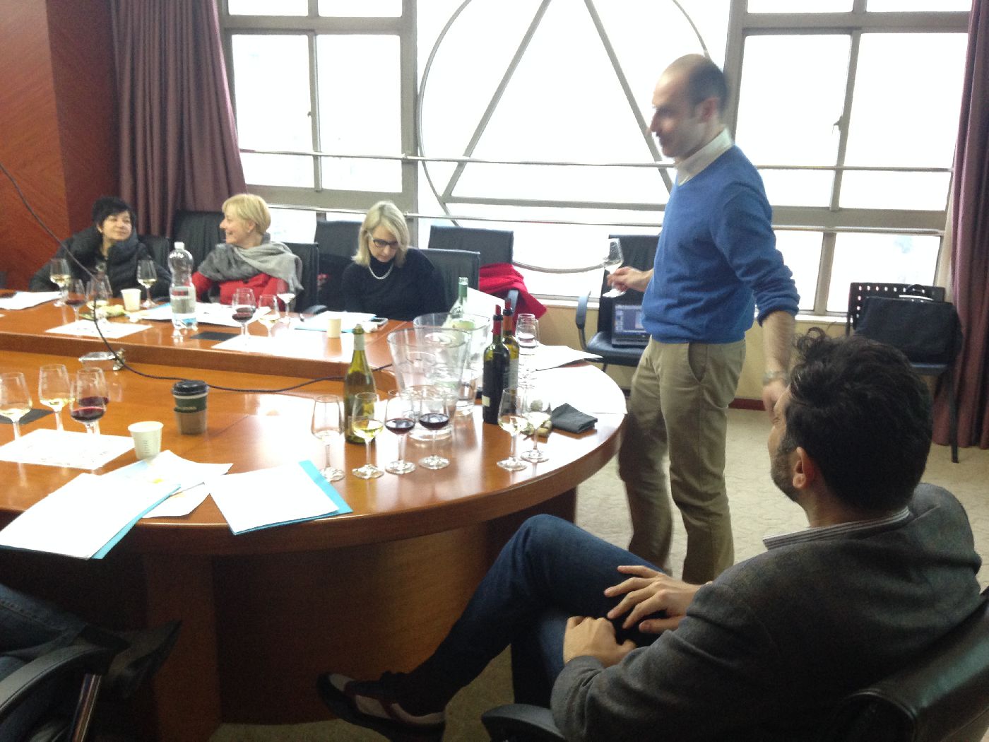 Italian Sommeliers of China: Wine o’clock – a wine experience